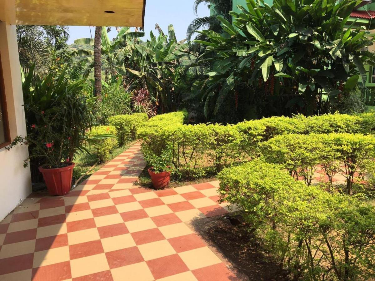 Jesant Valley Holiday Homes Candolim Exteriör bild